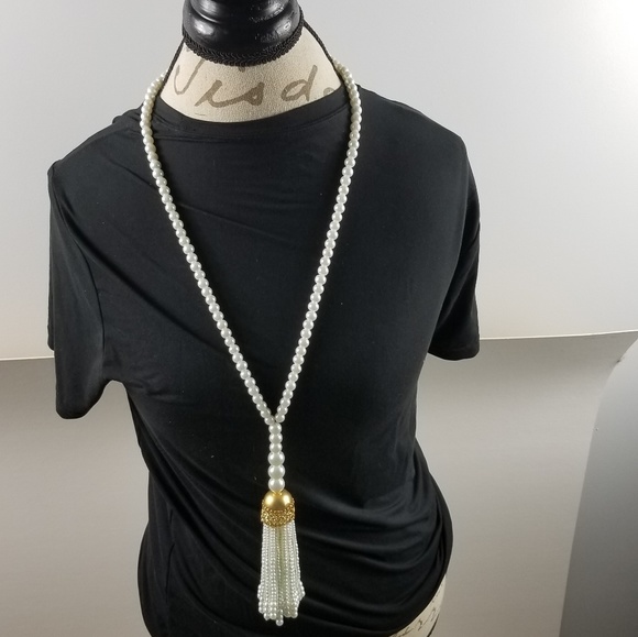 Jewelry - J27 hand made pearl beaded long necklace audrey Hepbu